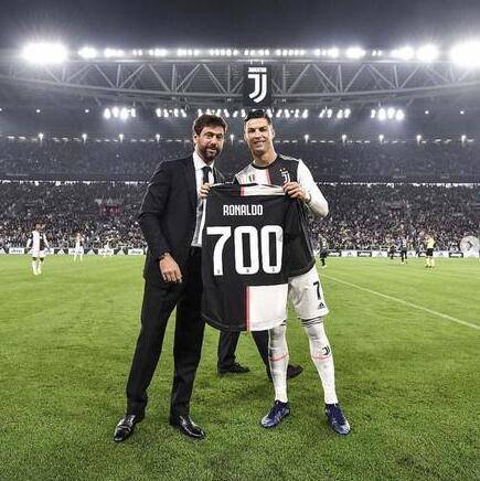 《崩铁》动画短片“永劫轮舞”公布 黄泉黑天鹅双人舞